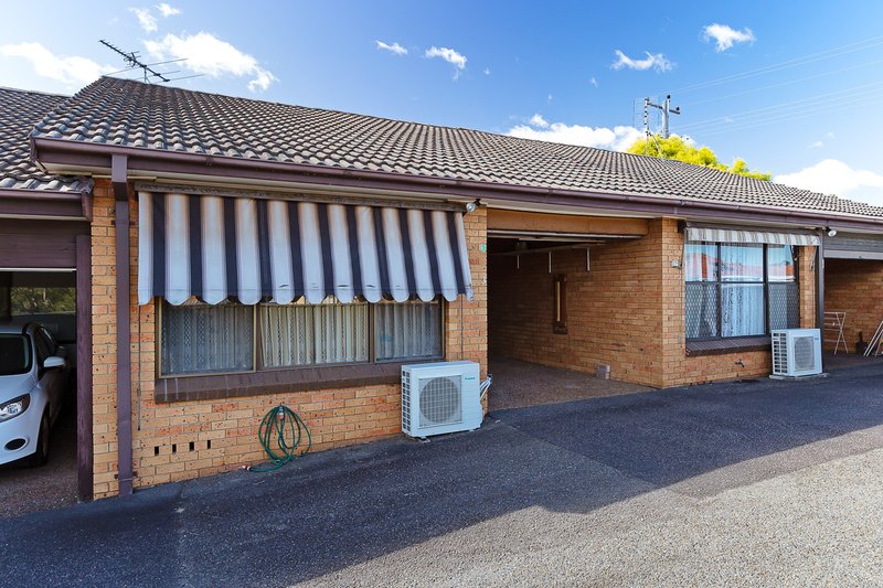 Photo - 3/16 Howard Street, Warners Bay NSW 2282 - Image 2