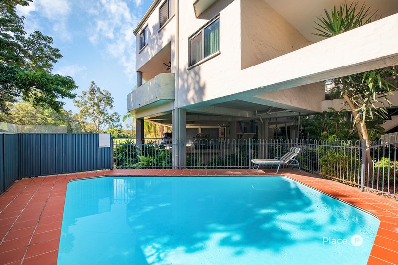 Photo - 3/16 Jellicoe Street, Coorparoo QLD 4151 - Image 15