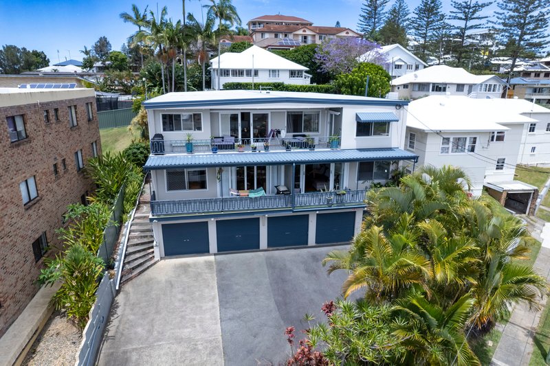 Photo - 3/16 Lanham Street, Coolangatta QLD 4225 - Image 12