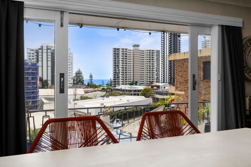 Photo - 3/16 Lanham Street, Coolangatta QLD 4225 - Image 12