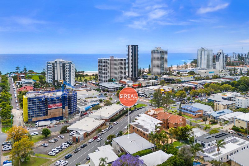 Photo - 3/16 Lanham Street, Coolangatta QLD 4225 - Image 22