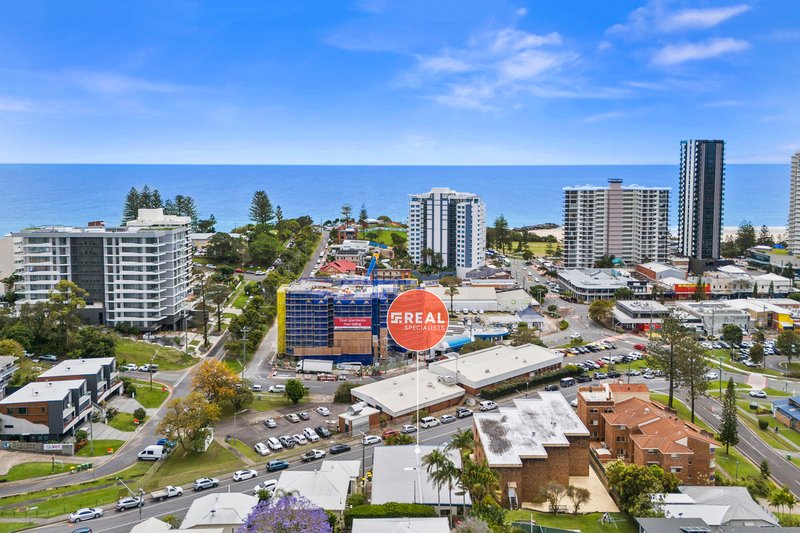 Photo - 3/16 Lanham Street, Coolangatta QLD 4225 - Image 23