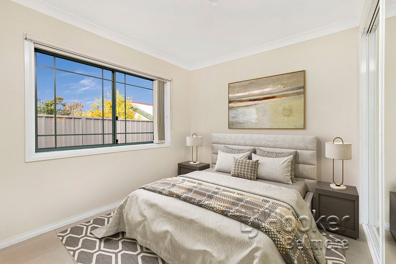 Photo - 3/16 Lawford Street, Greenacre NSW 2190 - Image 4