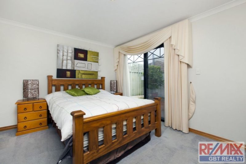 Photo - 3/16 Mayfair St , Nollamara WA 6061 - Image 9