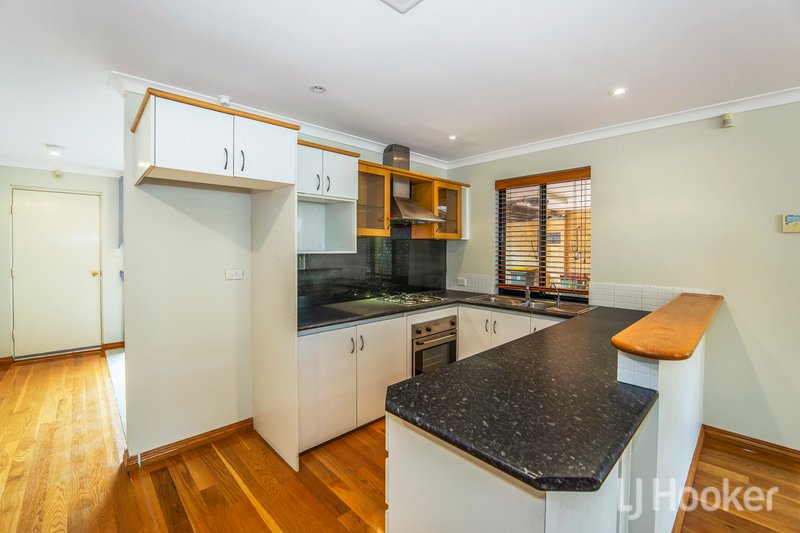 Photo - 3/16 Mayfair Street, Nollamara WA 6061 - Image 5