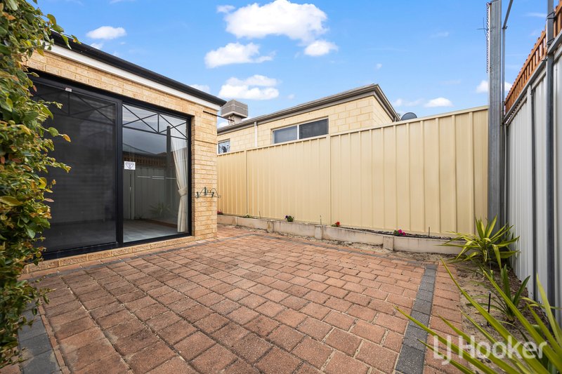 Photo - 3/16 Mayfair Street, Nollamara WA 6061 - Image 14