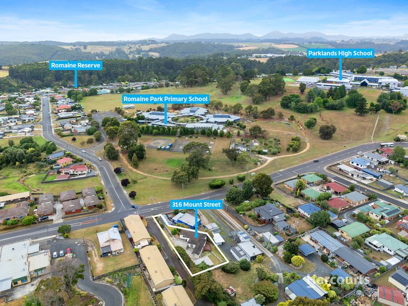 Photo - 316 Mount Street, Upper Burnie TAS 7320 - Image 16