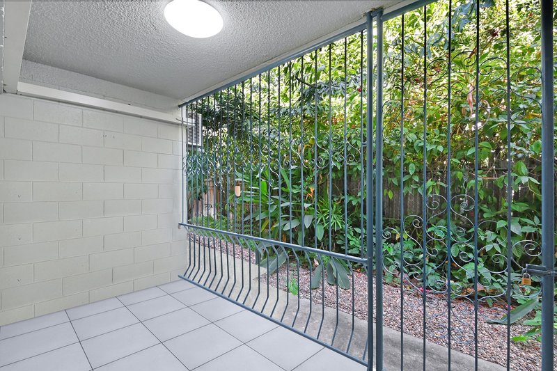 Photo - 3/16 Ralston Street, West End QLD 4810 - Image 6