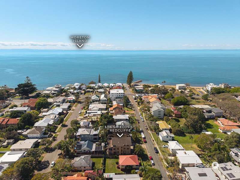 Photo - 3/16 Shields Street, Redcliffe QLD 4020 - Image 2