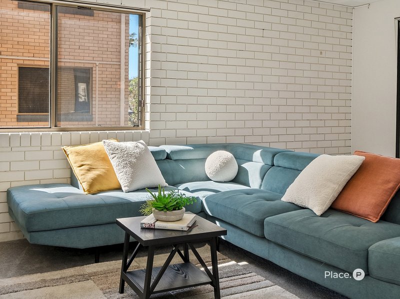 Photo - 3/16 Shields Street, Redcliffe QLD 4020 - Image 4