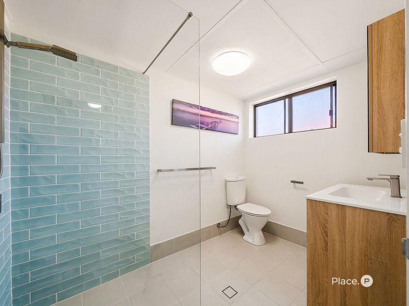 Photo - 3/16 Shields Street, Redcliffe QLD 4020 - Image 10
