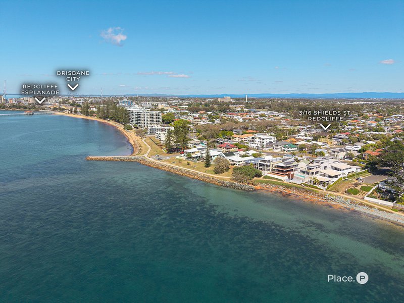 Photo - 3/16 Shields Street, Redcliffe QLD 4020 - Image 13