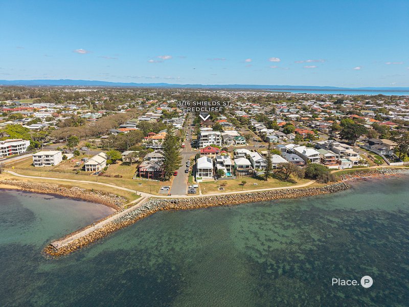Photo - 3/16 Shields Street, Redcliffe QLD 4020 - Image 14