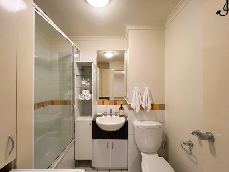 Photo - 316/238 Flinders Street, Melbourne VIC 3000 - Image 5