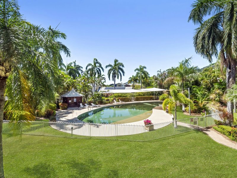 Photo - 316/305 Coral Coast Drive, Palm Cove QLD 4879 - Image 16