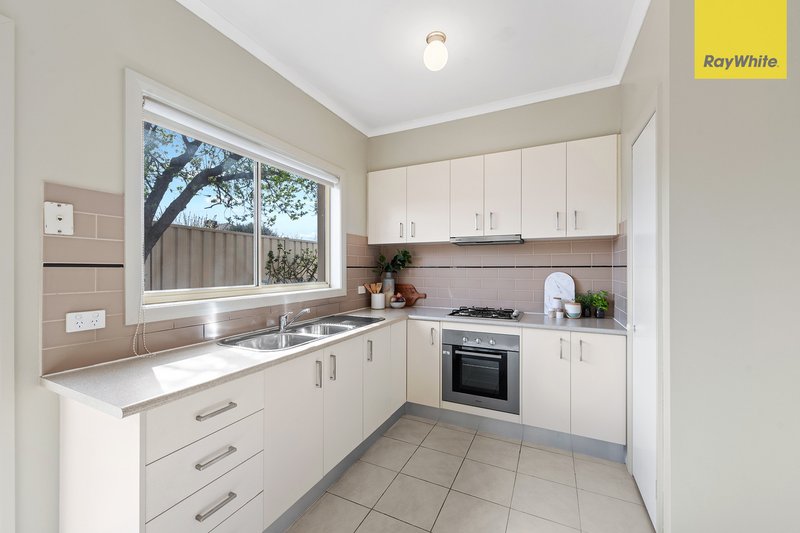 Photo - 3/164 Biggs Street, St Albans VIC 3021 - Image 4