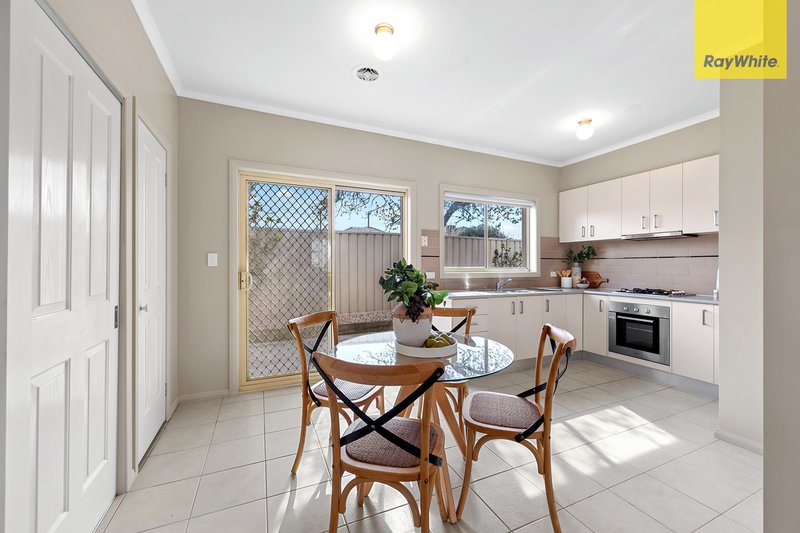 Photo - 3/164 Biggs Street, St Albans VIC 3021 - Image 6