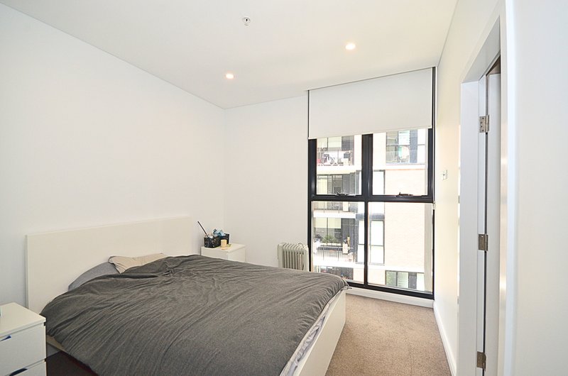 Photo - 316/5 Maple Tree Road, Westmead NSW 2145 - Image 4