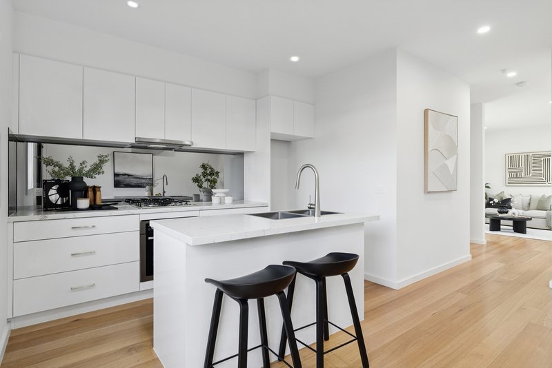 Photo - 3/165 Rathcown Road, Reservoir VIC 3073 - Image 4