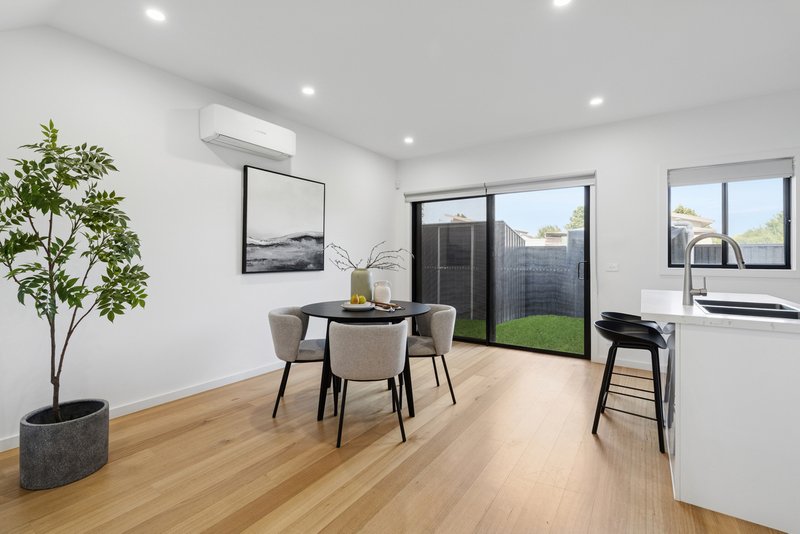 Photo - 3/165 Rathcown Road, Reservoir VIC 3073 - Image 6