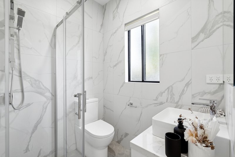 Photo - 3/165 Rathcown Road, Reservoir VIC 3073 - Image 10