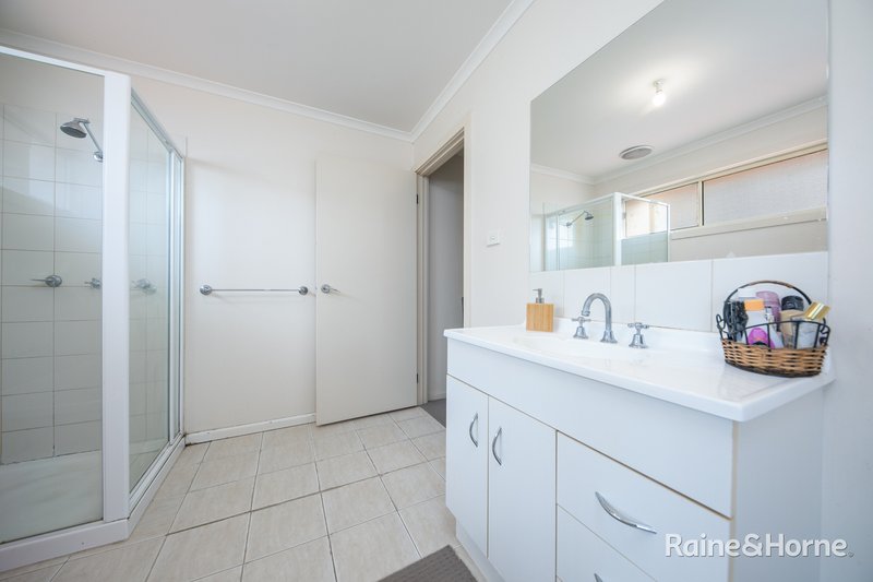 Photo - 3/167-173 O'Shanassy Street, Sunbury VIC 3429 - Image 8