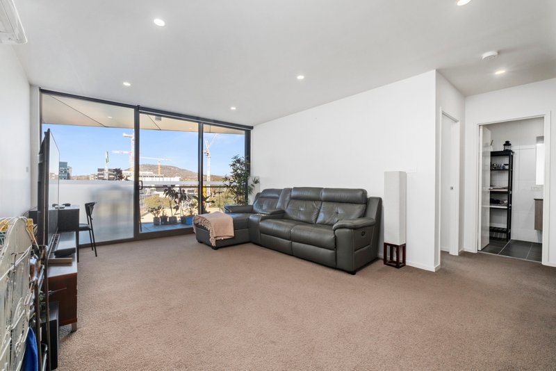 Photo - 316/7 Irving Street, Phillip ACT 2606 - Image 5