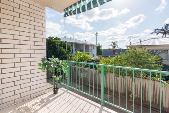 Photo - 3/17 Chaucer Street, Moorooka QLD 4105 - Image 2