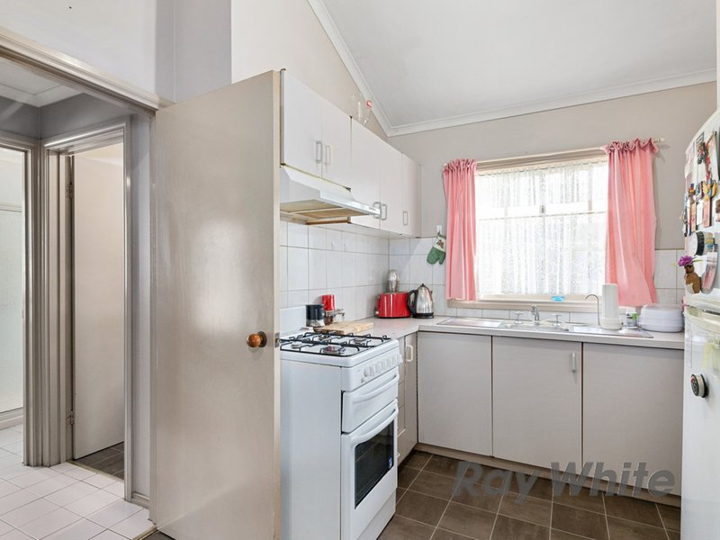 Photo - 3/17 Commercial Road, Benalla VIC 3672 - Image 4