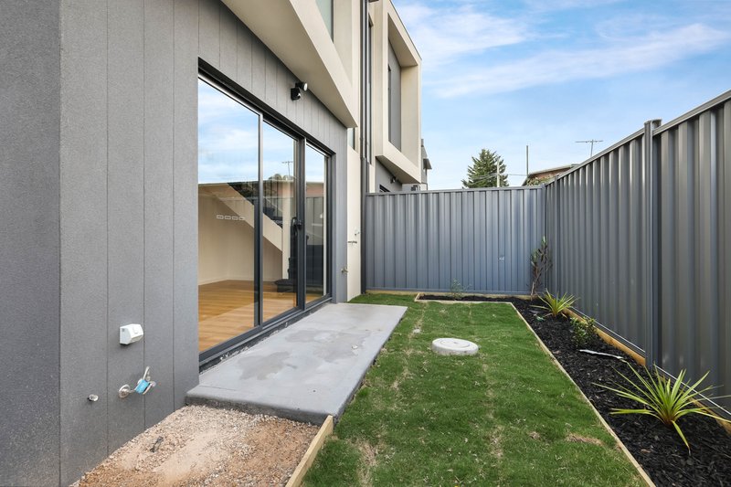 Photo - 3/17 Cuthbert Street, Broadmeadows VIC 3047 - Image 9