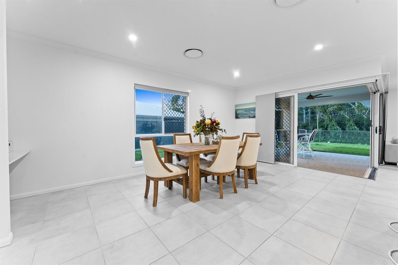 Photo - 317 Freshwater Drive, Banksia Beach QLD 4507 - Image 9