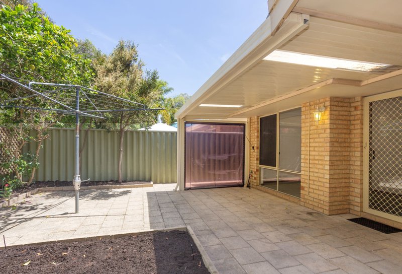 Photo - 3/17 Moore Gardens, Kardinya WA 6163 - Image 5