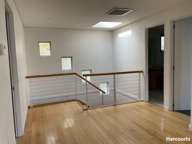 Photo - 3/17 Moore Street, Richmond VIC 3121 - Image 3