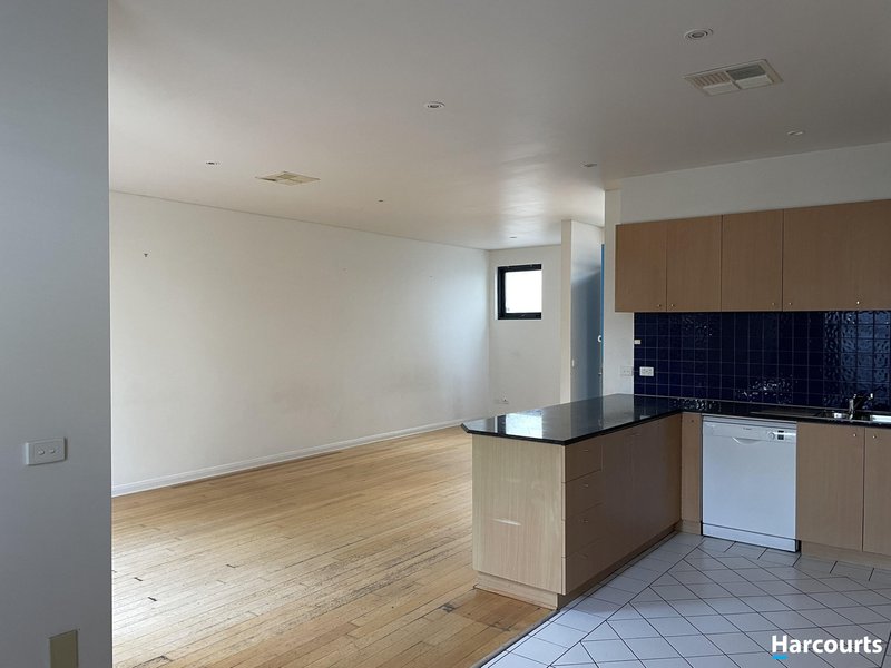 Photo - 3/17 Moore Street, Richmond VIC 3121 - Image 7