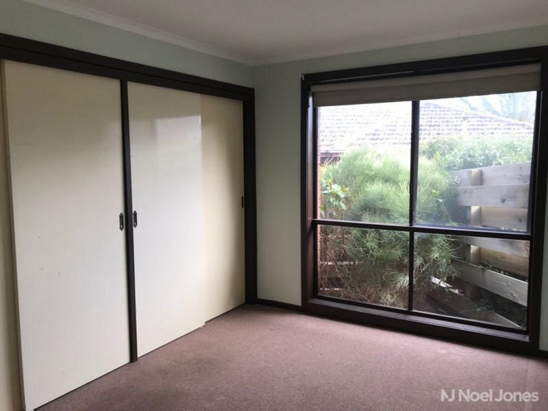 Photo - 3/17 Moresby Avenue, Bulleen VIC 3105 - Image 6