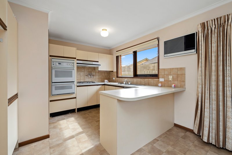 Photo - 3/17 Oak Avenue, Cheltenham VIC 3192 - Image 6