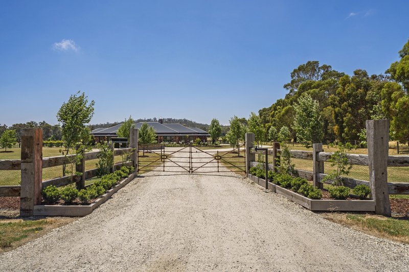 Photo - 317 Pipers Creek Road, Kyneton VIC 3444 - Image 3