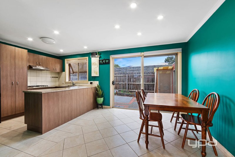 Photo - 31/7 Regan Street, St Albans VIC 3021 - Image 4