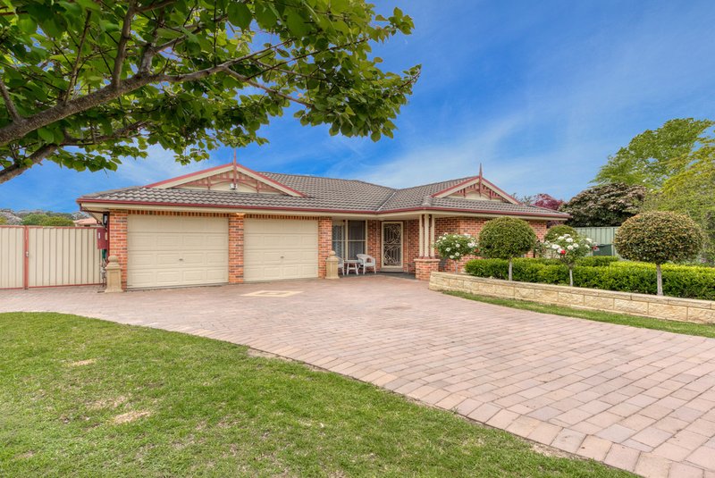 317 Thirlmere Way, Thirlmere NSW 2572