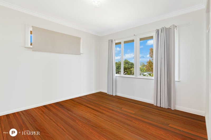Photo - 317 Wynnum North Road, Wynnum QLD 4178 - Image 6
