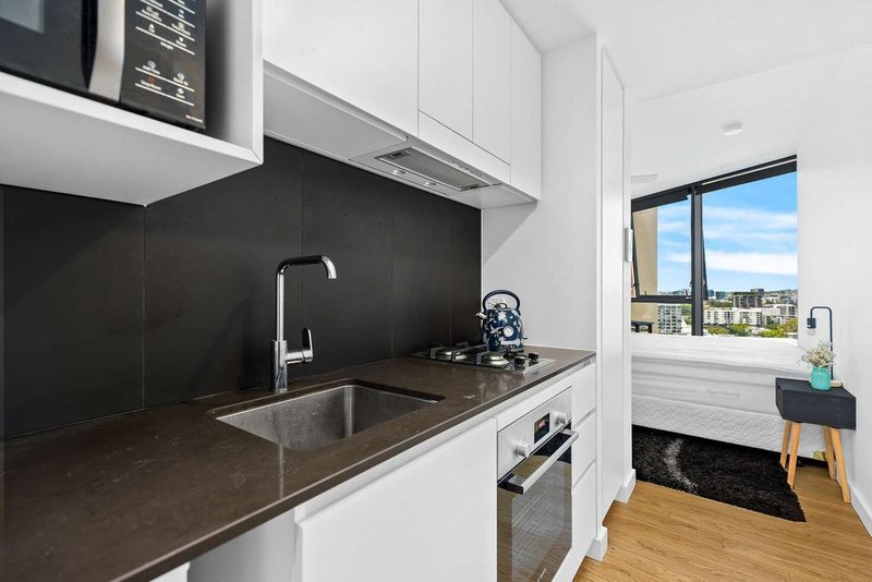 Photo - 31708 - 2/1 Cordelia Street, South Brisbane QLD 4101 - Image 3