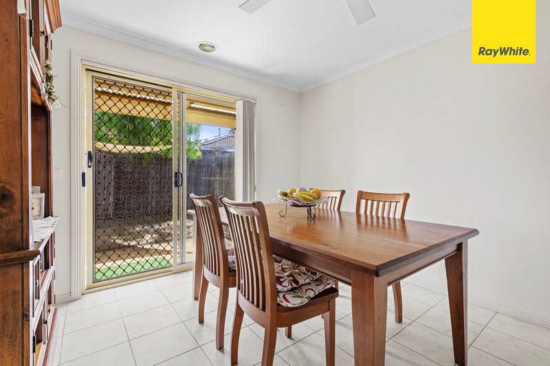 Photo - 3/18-20 Henry Street, Melton VIC 3337 - Image 4