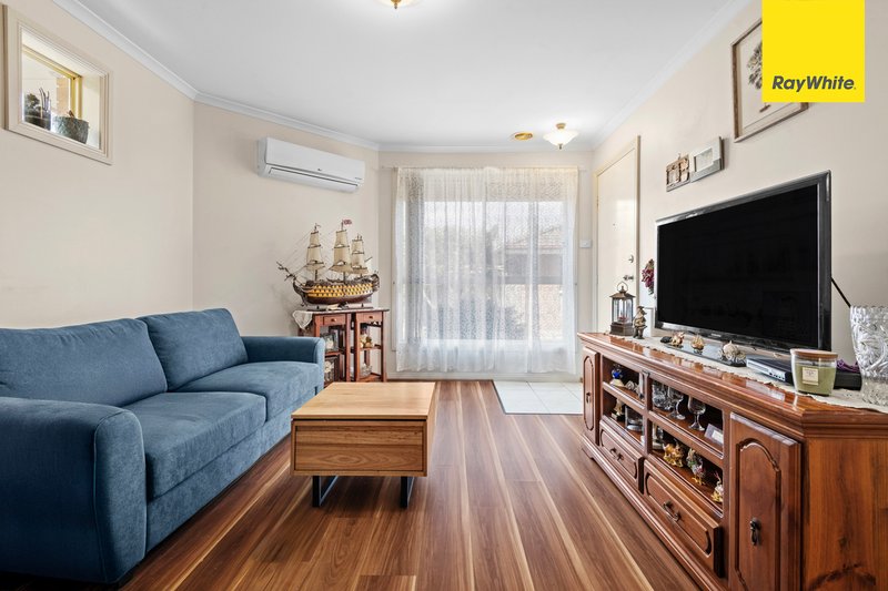 Photo - 3/18-20 Henry Street, Melton VIC 3337 - Image 6