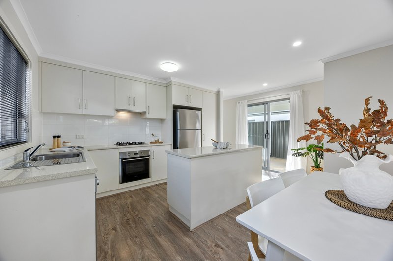 Photo - 3/18 Archerfield Avenue, Christies Beach SA 5165 - Image 10