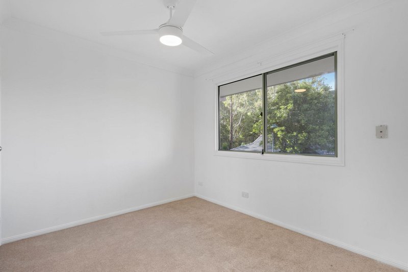 Photo - 3/18 Batchworth Road, Molendinar QLD 4214 - Image 10