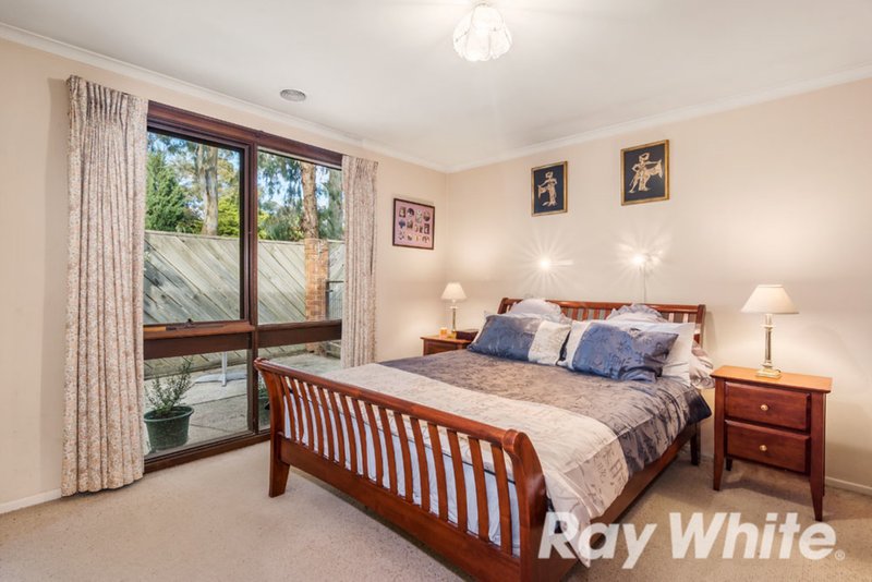 Photo - 318 Canterbury Road, Forest Hill VIC 3131 - Image 7