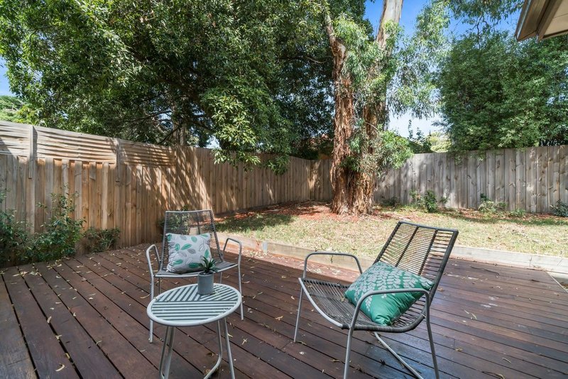 Photo - 3/18 Chippewa Avenue, Donvale VIC 3111 - Image 10