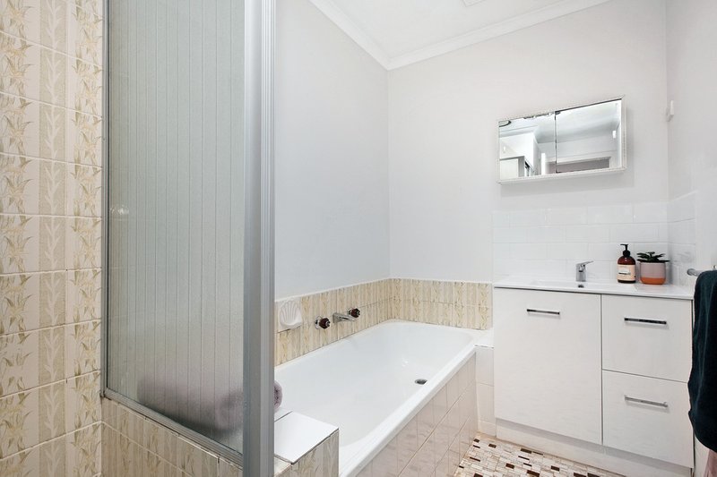 Photo - 3/18 George Street, Reservoir VIC 3073 - Image 8