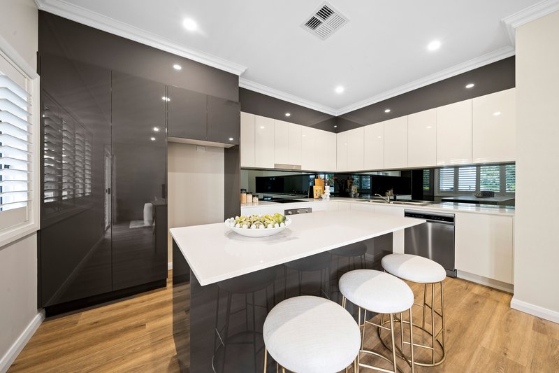 Photo - 3/18 Harper Lane, Helensburgh NSW 2508 - Image 4