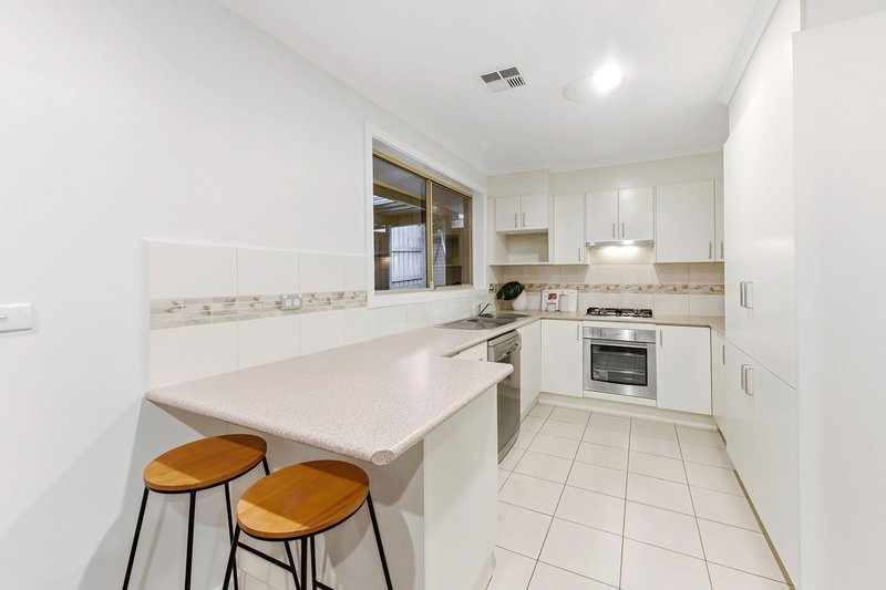 Photo - 3/18 Larbert Road, Noble Park VIC 3174 - Image 6
